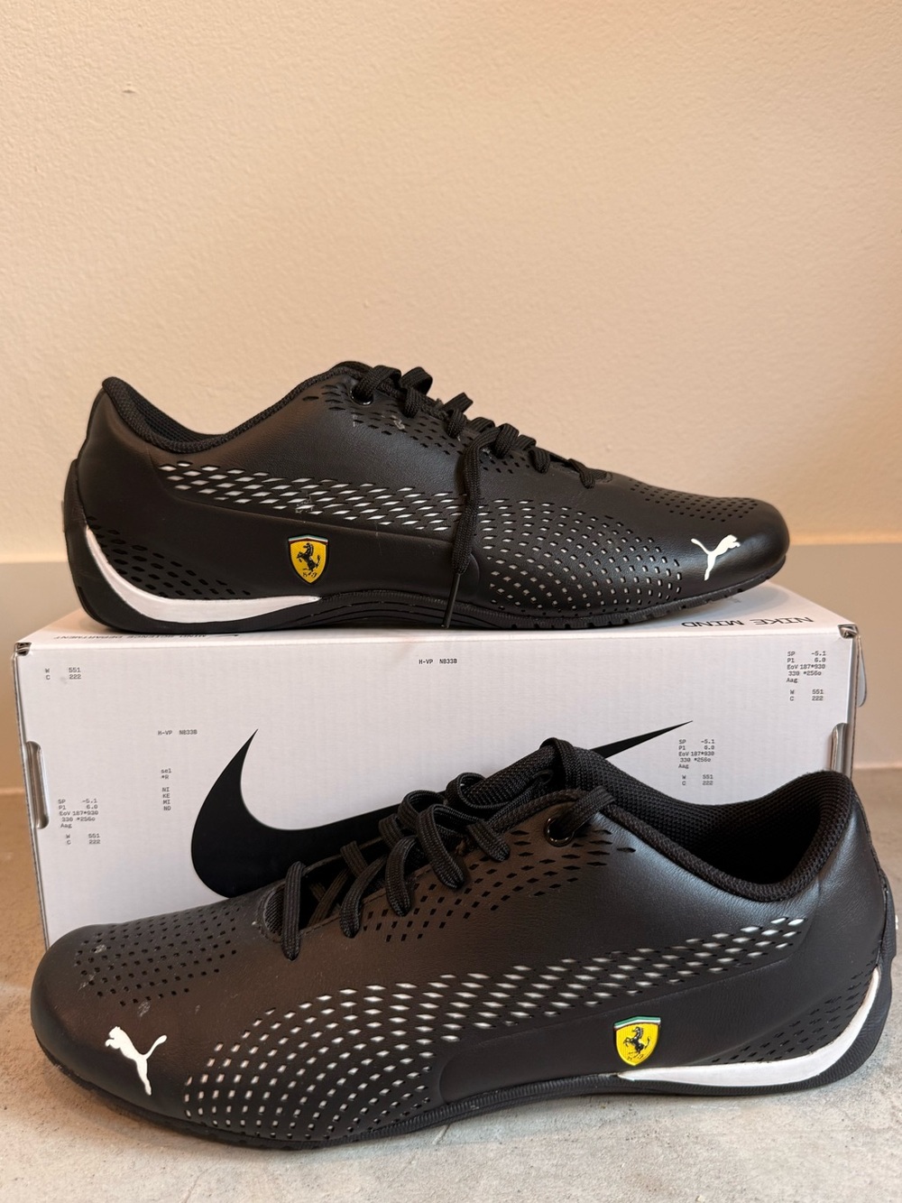 Puma x Ferrari Men’s Black Drift Cat Ultra II Sneakers Mens 11
